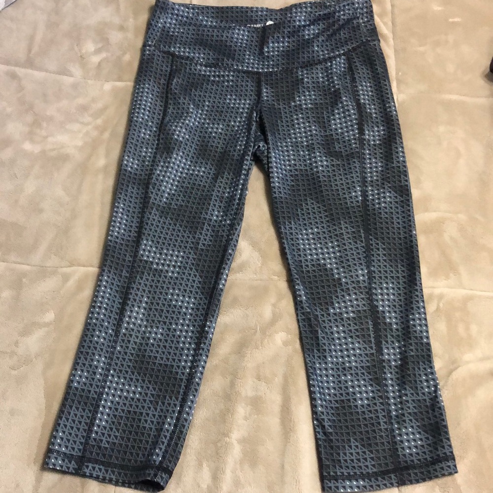 Woman’s workout capri pants